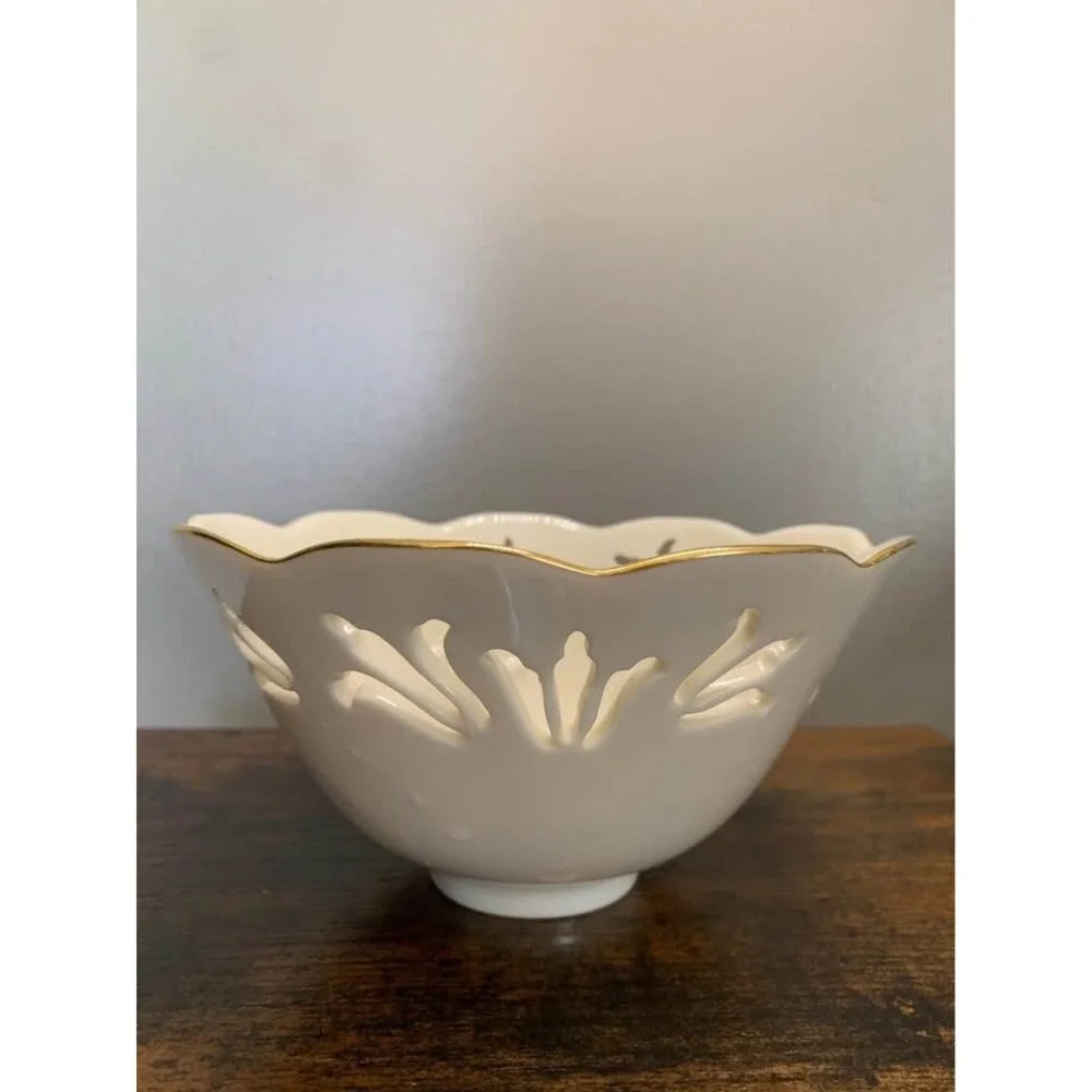 Lenox Westbury Collection ivory porcelain small bowl
